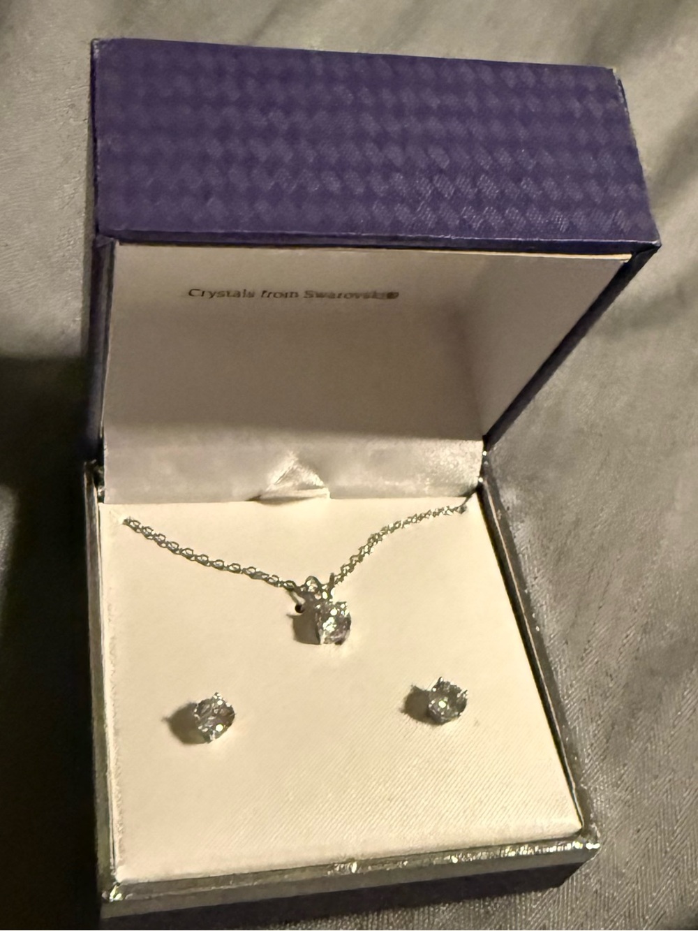 Delicate Silver/Swarovski White Crystal Necklace & Stud Earrings Set NEW in box